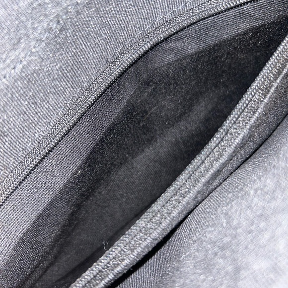 NWOT Brunomagli envelope style animal print bag - Picture 6 of 8